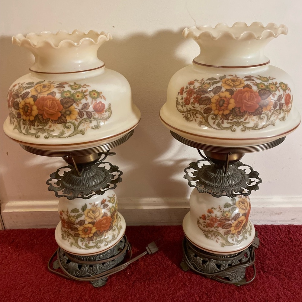 Vintage Pair Of Quoizel Floral Milk Glass Hurricane Table Lamps 1973